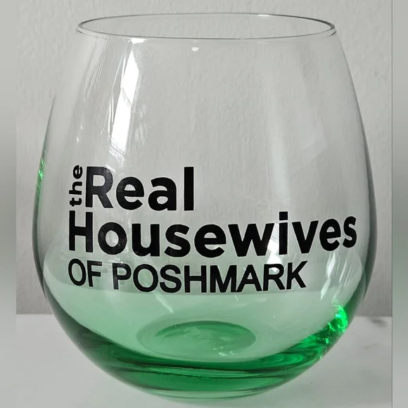 "The Real Housewives Of Poshmark" Stemless Glass Wine Glasses (15oz) - Pick 1 - Picture 4 of 10